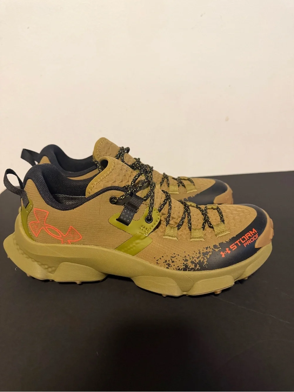 Under Armour Men's Expanse Low Waterproof Trail Shoes — Olive/Black